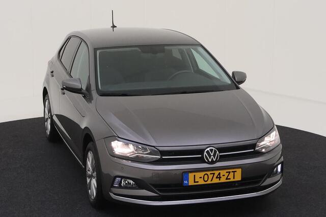 Volkswagen POLO 1.0 TSI Highline / AUTOMAAT/ PARK. SENSOREN/ CLIMA/ GETINT GLAS/ APP CONNECT/ 16" LMV