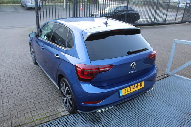 Volkswagen POLO 1.0 TSI R-Line Business 2x R-Line Automaat Navigatie/Virtual cockpit/Adaptive cruise control/Achteruitrijcamera/Parkeersensoren rondom/Apple carplay/Stoelverwarming/LED grill/IQ.light/Climate control/Draadloze telefoonlader/DAB/17''Lichtmetalen velgen.