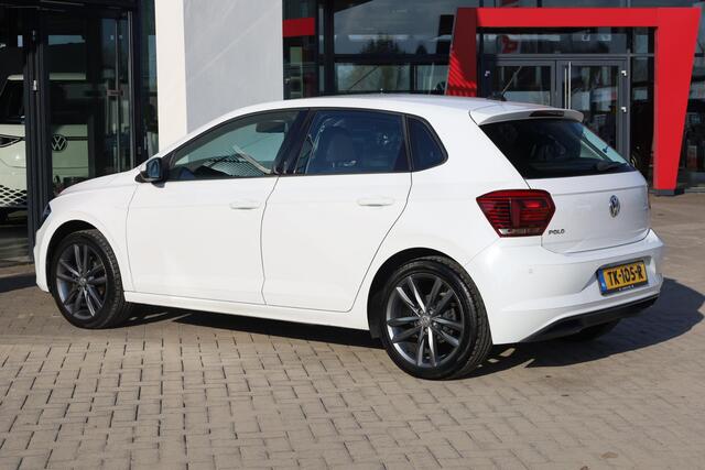 Volkswagen POLO 1.0 MPI Comfortline afneembare trekhaak, navigatie, 17" LMV Pamplona antraciet, door ons geleverd en dealer onderhouden, Executive pakket, Airco, lederen multifunctioneel stuurwiel, parkeersensoren