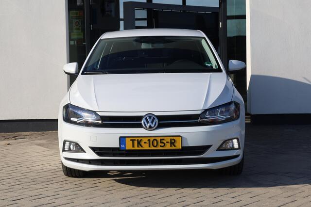 Volkswagen POLO 1.0 MPI Comfortline afneembare trekhaak, navigatie, 17" LMV Pamplona antraciet, door ons geleverd en dealer onderhouden, Executive pakket, Airco, lederen multifunctioneel stuurwiel, parkeersensoren