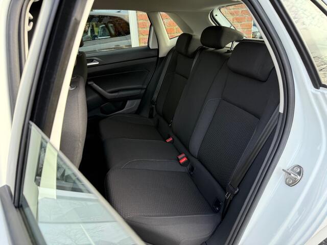 Volkswagen POLO 1.0 TSI Comf.l. Bus. CARPLAY / DAB+ / ANDROID / NAVI / AIRCO / A