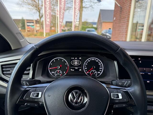 Volkswagen POLO 1.0 TSI Comf.l. Bus. CARPLAY / DAB+ / ANDROID / NAVI / AIRCO / A