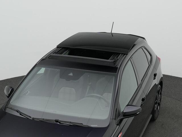 Volkswagen POLO 2.0 TSI 207 pk DSG GTI | Panoramadak | Topsportstoelen | Adaptief sportonderstel | IQ Light | Stoelverwarming