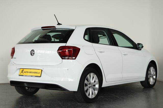 Volkswagen POLO 1.0 TSI Highline / Navi / CarPlay / Cruisecontrol / PDC