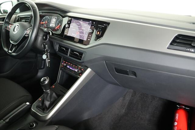 Volkswagen POLO 1.0 TSI Highline / Navi / CarPlay / Cruisecontrol / PDC