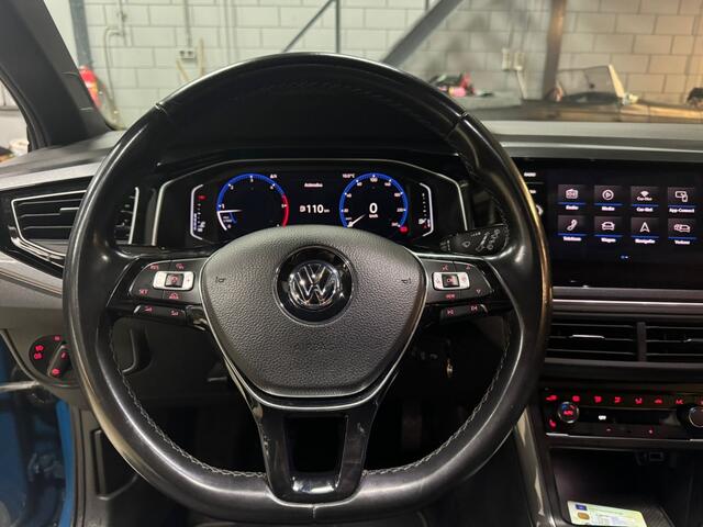 Volkswagen POLO 1.6 TDI R-Line Panorama|Xenon|Camera 2018