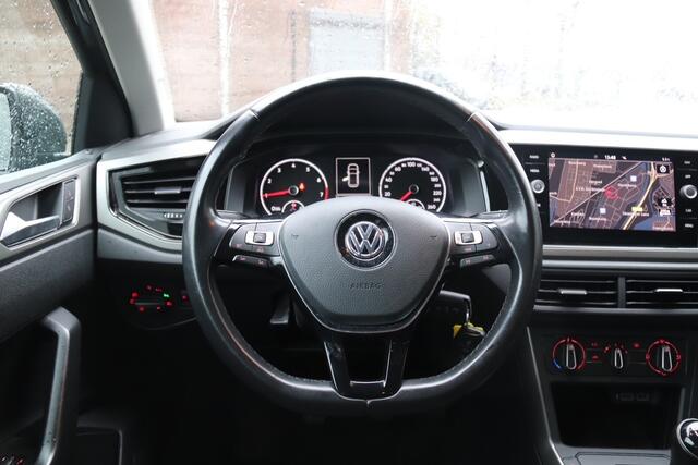 Volkswagen POLO 1.0 MPI Comfortline Navigatie, Lage km stand