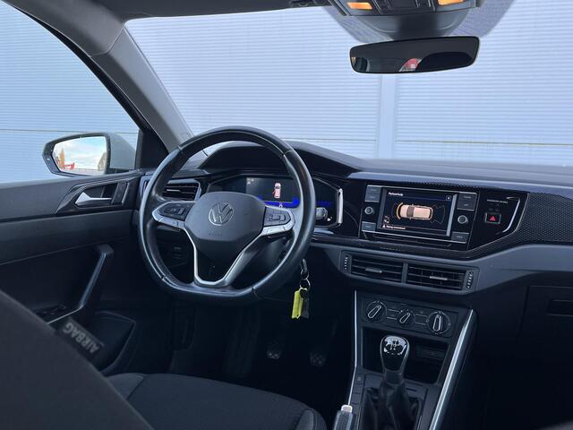 Volkswagen POLO 1.0 TSI Life / Apple Carplay/Android Auto / lichtmetalen velgen 15" / airco / file assistent /