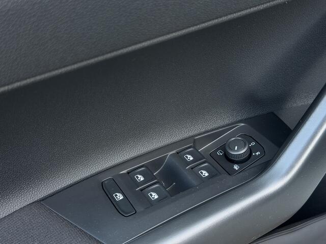 Volkswagen POLO 1.0 TSI Life Edition | Navi | Camera | Cruise control