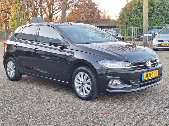 Volkswagen POLO 1.0 TSI Highline Automatische Airco/Stoel verwarming/Navigatie/Carplay/Parkeersensoren