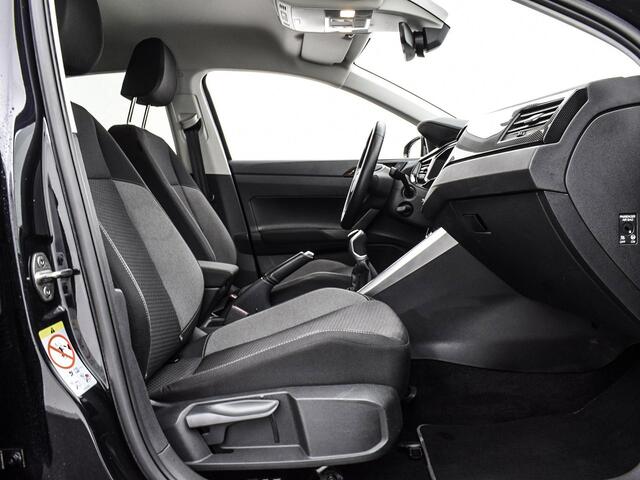 Volkswagen POLO 1.0 TSI 95pk Life · Apple/Android Car Play · Airco · Navigatie · P-Sensoren · Getint Glas · Verkeersbord Detectie · 15'' Inch · Garantie t/m 11-09-2027 of 100.000km