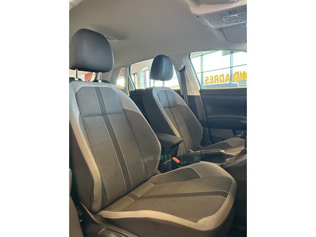 Volkswagen POLO 1.0 TSI Highline Automaat | Automatisch inparkeren | Adaptieve cruise control | Adaptief onderstel | 360 Parkeersensoren | Climate control | Apple carplay | Navigatie | Nederlands geleverd