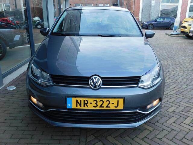Volkswagen POLO 1.2 TSI Comfortline Automaat | PDC | LM-VELGEN