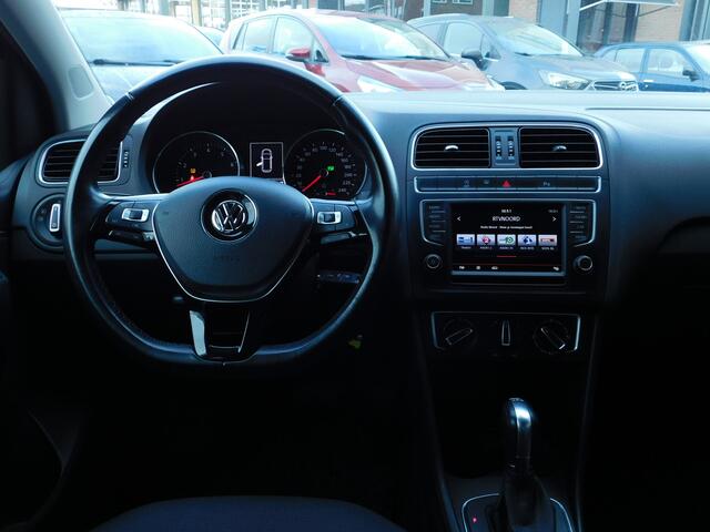 Volkswagen POLO 1.2 TSI Comfortline Automaat | PDC | LM-VELGEN