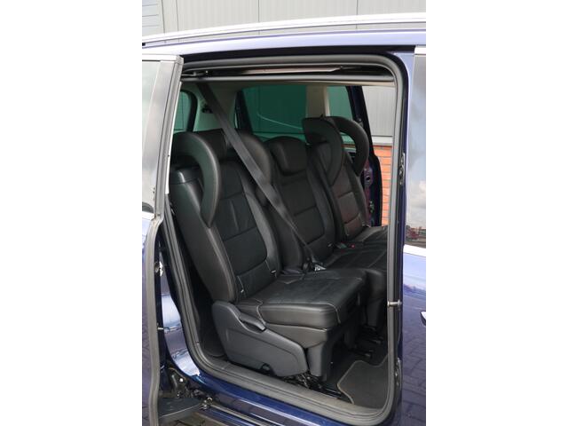 Volkswagen SHARAN 1.4 TSI Exclusive Series 7 zits | Kinderzit | leer | seperate airco |