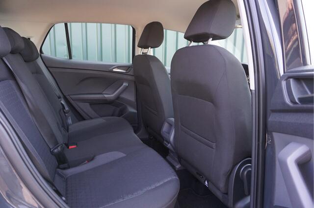 Volkswagen T-Cross 1.0TSI Life 115pk + Navi/ ACC/ airco/ Carplay/ Hoge instap/ Garantie!