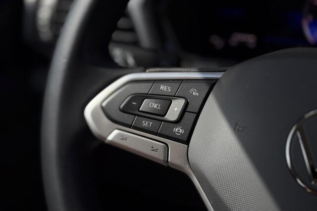 Volkswagen T-Cross 1.0 TSI Life 110pk - Carplay - Stoelverwarming - Camera - Virtual cockpit - Rijklaar