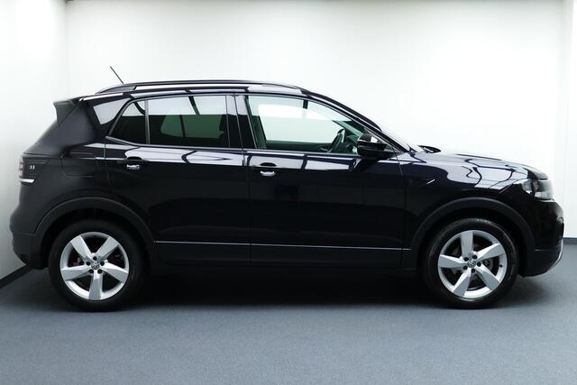 Volkswagen T-Cross 1.0 TSI Style. Adaptief Cruise, Navi, Clima, StoelVerw, 17"LMV, PDC V+A