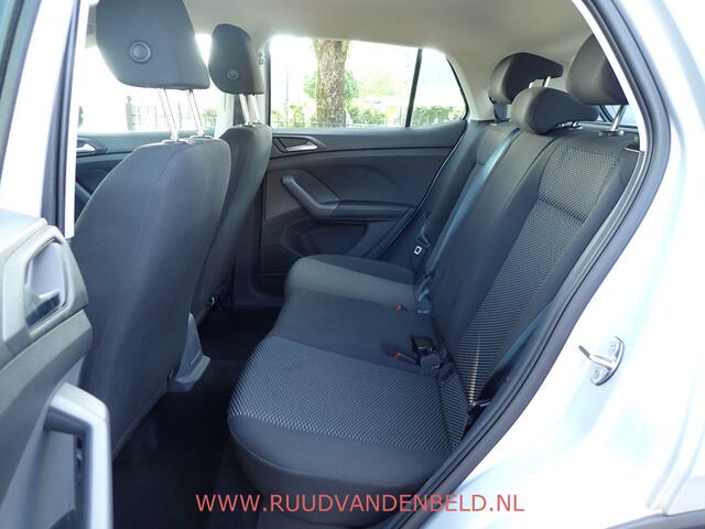 Volkswagen T-Cross 1.0 TSI CARPLAY/AIRCO/PDC-V+A/STOELVERWARMING
