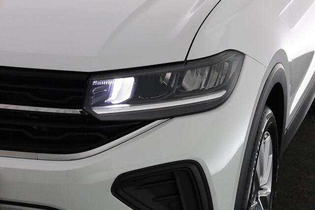 Volkswagen T-Cross Life Edition 1.0 TSI 85 kW / 116 pk DSG | Camera | Stoelverwarming | LED | Keyless | ACC | 17 inch