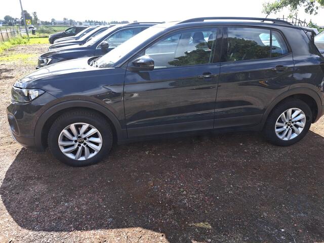 Volkswagen T-Cross 1.0 TSI Life Business 95 Pk Apple carplay Navigatie