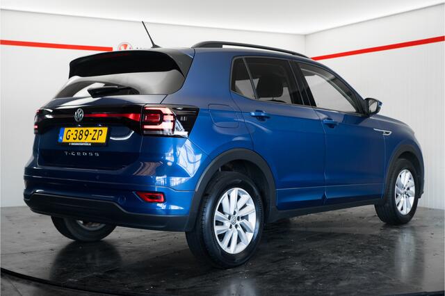 Volkswagen T-Cross 1.0 TSI R-Line Acc Navigatie Climat Digitale cockpit