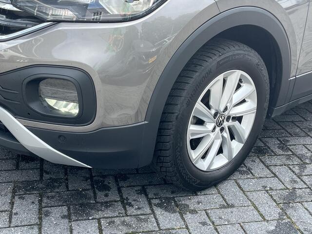 Volkswagen T-Cross 1.0 TSi DSG Life | CLIMA | CAMERA | STOELVERW. |
