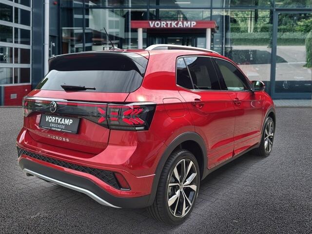 Volkswagen T-Cross 1.5 TSI DSG R-LINE TREKHAAK/CAMERA/CARPLAY/ACC/STOELVERW