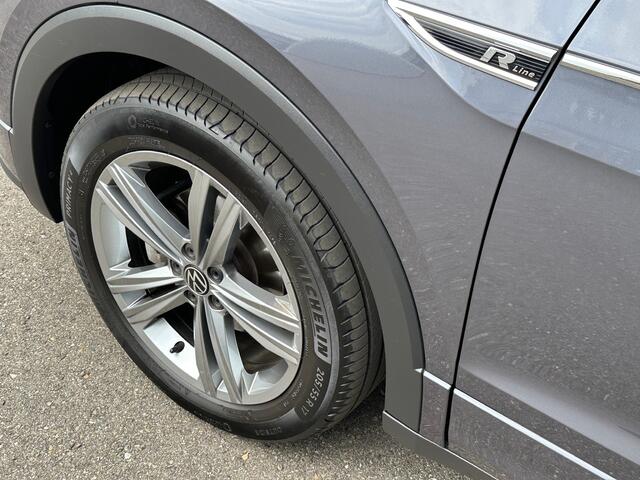 Volkswagen T-Cross 1.5 TSI 150pk DSG 2x R-Line | Camera | Virtual cockpit | Carplay | Navi | Rijklaar incl. 1 jaar Bovag garantie