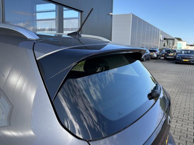 Volkswagen T-Cross 1.0 TSI Life Stoelverwarming, App-Connect & Camera