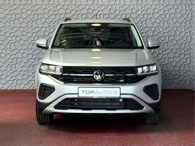 Volkswagen T-Cross DE VERNIEUWDE T-CROSS 116PK 17''LMV TREKHAAK CAMERA VIR.COCKPIT STOELVERW. ADAP.CRUISE LMV CARPLAY 2025 "Volkswagen rijden begint bij Topautos.nl - 75 topmodellen direct op voorraad!"