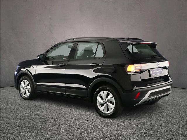Volkswagen T-Cross Life Edition 1.0 TSI 115pk DSG Automaat Adaptive cruise control, Stoelverwarming, App connect, Parkeersensoren, Airco, DAB, Radio, LED koplampen