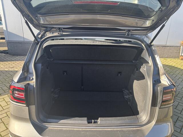 Volkswagen T-Cross 1.0 TSI Life | Adaptive | Apple CarPlay | R-Line ext.