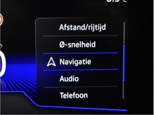 Volkswagen T-Cross Life Edition 1.0 TSI 95 pk 5 versn. Hand · Achteruitrijcamera · draadloze telefoonlader ·