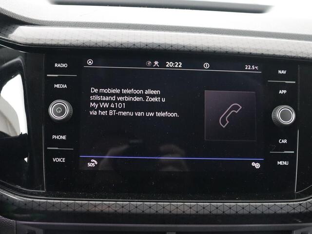 Volkswagen T-Cross 1.0 TSI R Line | Stoelverwarming | Camera | Trekhaak | Virtual Cockpit | Carplay | Adaptive cruise | Climate control | Full LED