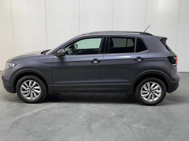 Volkswagen T-Cross 1.0 TSI Life / GARANTIE TM 05-2027/ PARK. SENSOREN/ APP CONNECT/ ADAPT. CRUISE/ AIRCO/ DAB/ 16" LMV