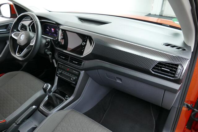 Volkswagen T-Cross 1.0 116pk TSI Style R-Line. Virt Cockpit, Adaptief Cruise, Navi, Led, 17"LMV, Haak 1100kg