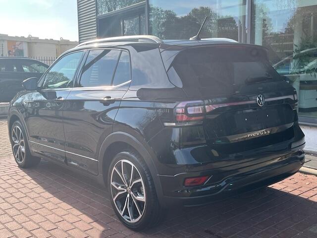 Volkswagen T-Cross 1.0 TSI DSG R-Line / Virtual cockpit / 18'' LMV / Achteruitrij camera / Navigatie / Stoel verwarning
