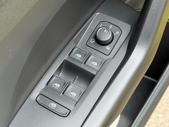 Volkswagen T-Cross 1.5 TSI 150pk DSG Style | Trekhaak | Led gril | Camera | Verlengde garantie