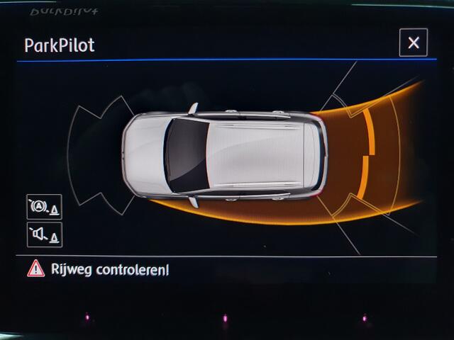 Volkswagen T-Cross 1.0 TSI R-Line CAMERA/PDC/NAVI/LED/CRUISE/LMV