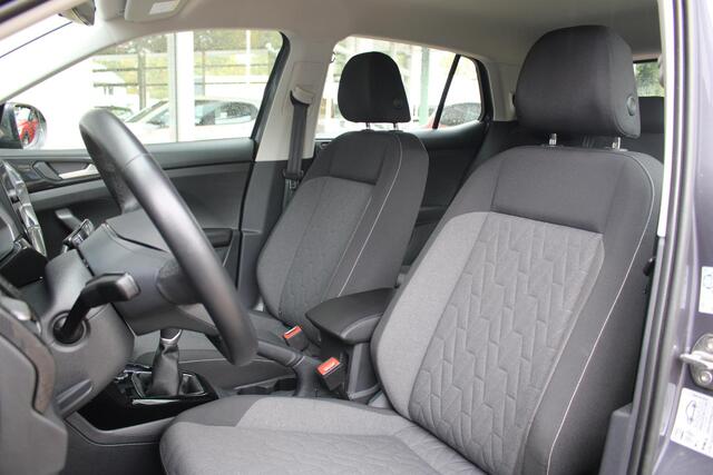 Volkswagen T-Cross 1.0 TSI | LED | STOELVERWARMING | DAB | APPLE