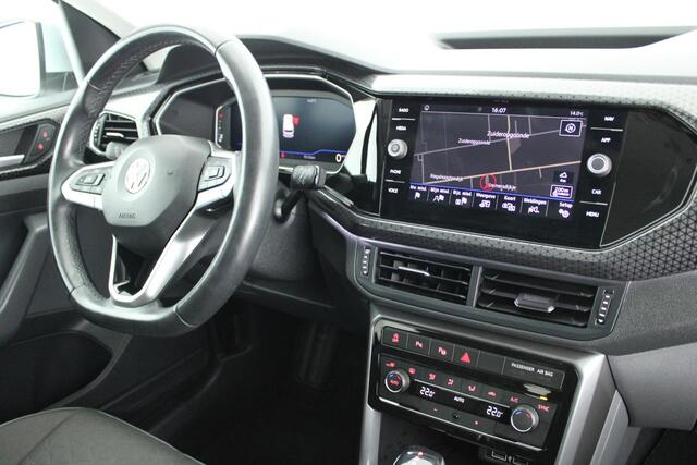 Volkswagen T-Cross 1.0 TSI Style Trekhaak Camera Keyless Virtual Cockpit Navigatie Adaptive Cruise