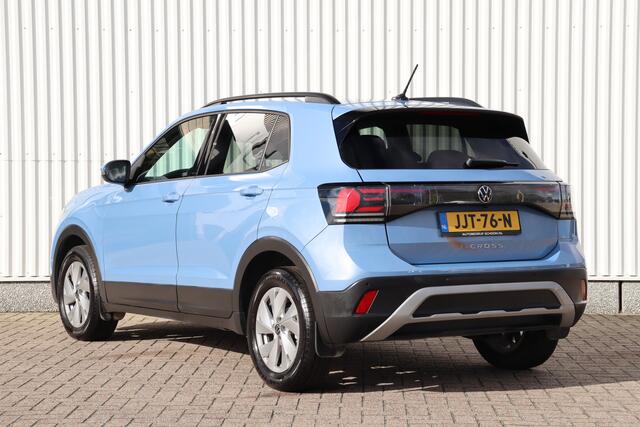 Volkswagen T-Cross 1.0 TSI Life Edition Automaat | Camera | Carplay | Stoelverwarming | Airco | Beats