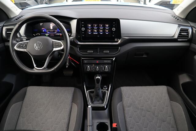 Volkswagen T-Cross 1.0 TSI Life Edition Automaat | Camera | Carplay | Stoelverwarming | Airco | Beats