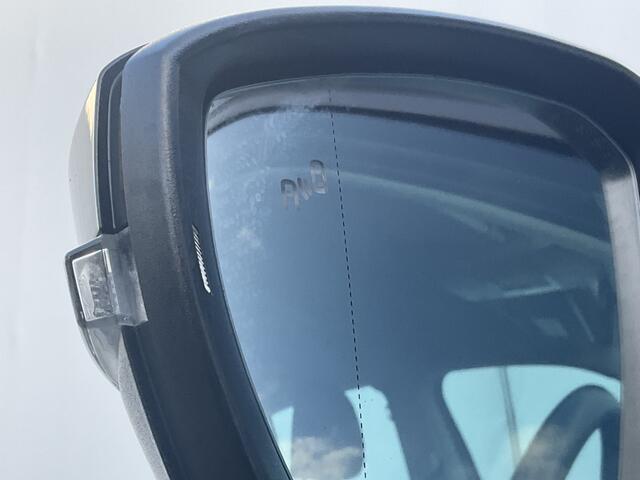 Volkswagen T-Cross 1.0 TSI Life Trekhaak Carplay Adap.Cruise Hoogzitter NL-Auto 68050KM!