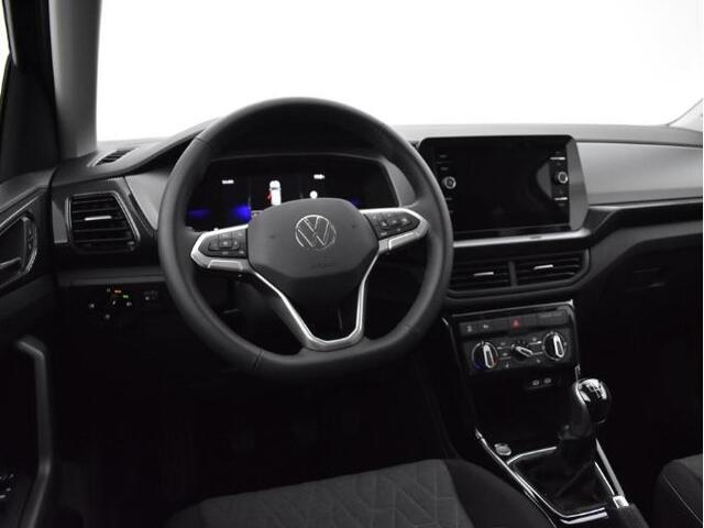 Volkswagen T-Cross Life Edition 1.0 TSI 95 pk 5 versn. Hand · Airconditioning automatisch, 2-zone (climatronic) · Velgen 'ventura' · 17 inch lichtmetaal · Prijs is inclusief inruilpremie
