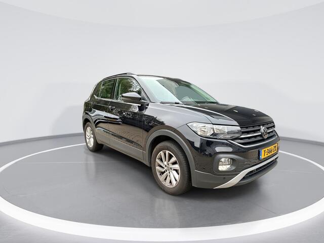 Volkswagen T-Cross 1.0 TSI 110pk DSG Life · Camera · Apple/Android Car Play · Navigatie · P-Sensoren · Airco · 16'' Inch · Garantie t/m 10-10-2027 of 100.000km