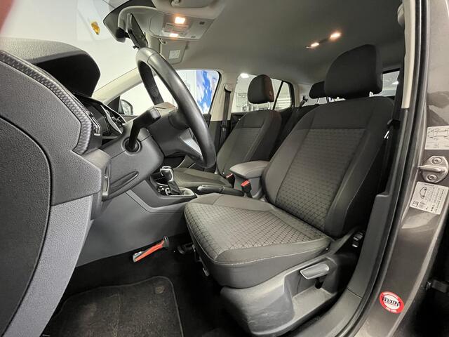 Volkswagen T-Cross 1.0 TSI R-line | VIRTUAL | CAMERA | STOELVERWARMING |