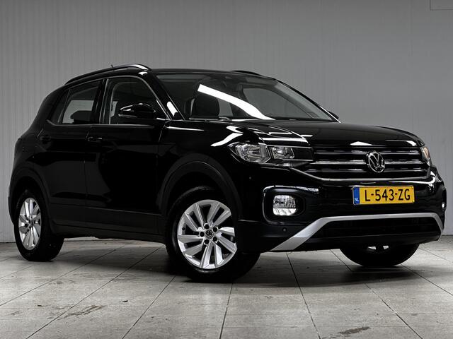 Volkswagen T-Cross 1.0 TSI Life/ Apple + Android/ Virtual Cockpit/ 16'' LMV/ DAB+/ Clima/ Adaptive Cruise/ Lane-Assist./ PDC V+A/ Navi/ Elek. pakket/ Isofix/ Bluetooth/ Multi. LEDER. Stuur/ Mistl./ LED Dagrijverl.