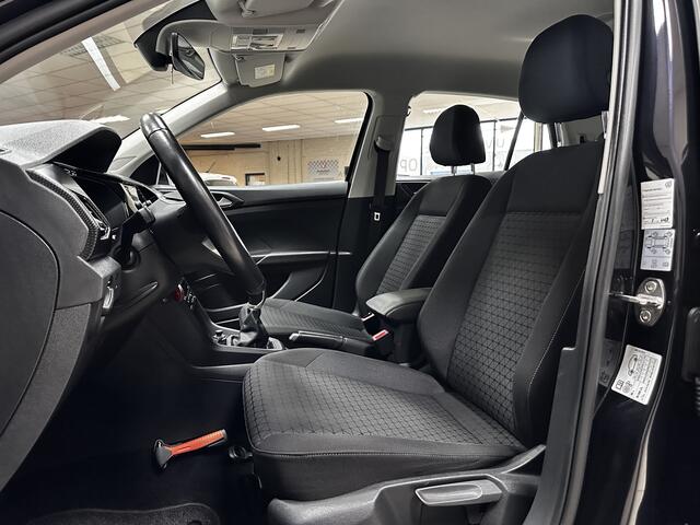Volkswagen T-Cross 1.0 TSI Life/ Apple + Android/ Virtual Cockpit/ 16'' LMV/ DAB+/ Clima/ Adaptive Cruise/ Lane-Assist./ PDC V+A/ Navi/ Elek. pakket/ Isofix/ Bluetooth/ Multi. LEDER. Stuur/ Mistl./ LED Dagrijverl.